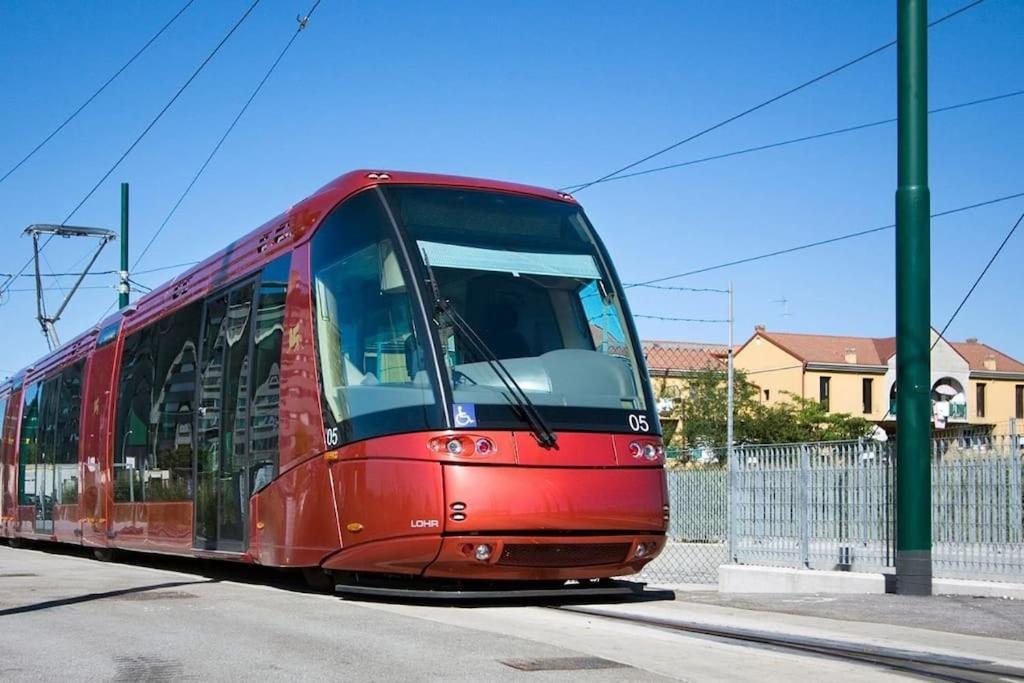 Sunrise30Mt Tram Ingresso Indipendente Parcheggio Apartamento Mestre Exterior foto